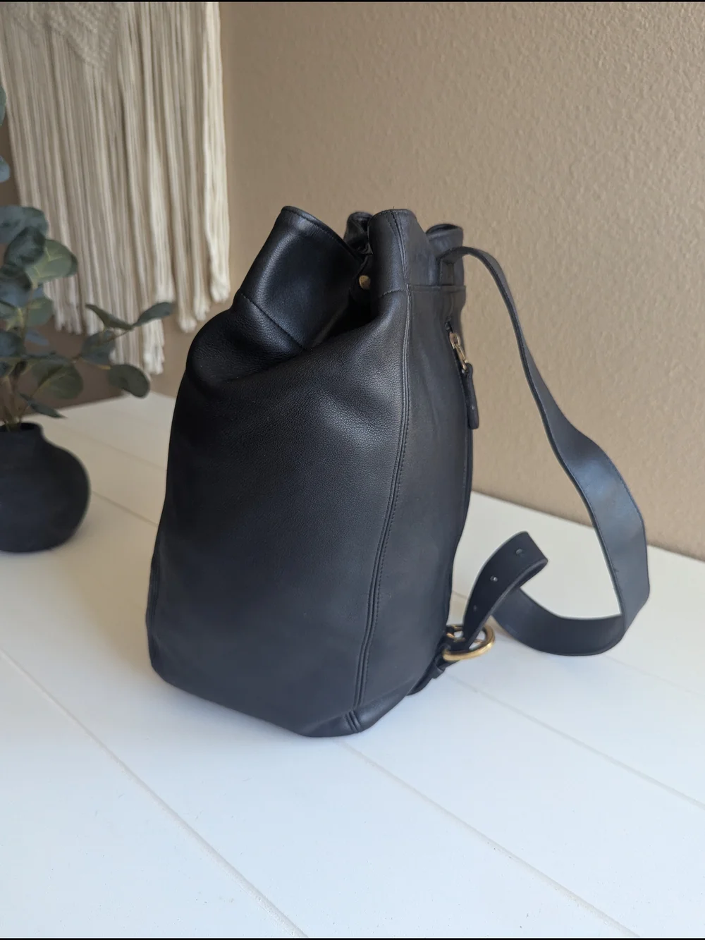 vintage 1990s Coach Soho Sling Bag (Style Number 4160